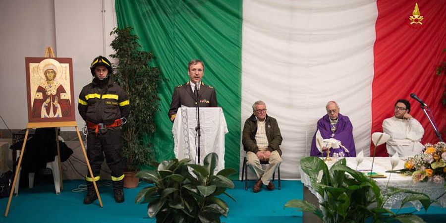 Massa Carrara, festeggiamenti in onore di Santa Barbara patrona dei Vigili del fuoco