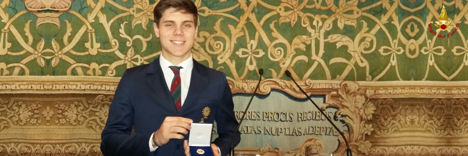 Roma, Alberto Arpino riceve il titolo di «Alfiere della Repubblica» dal Presidente Mattarella