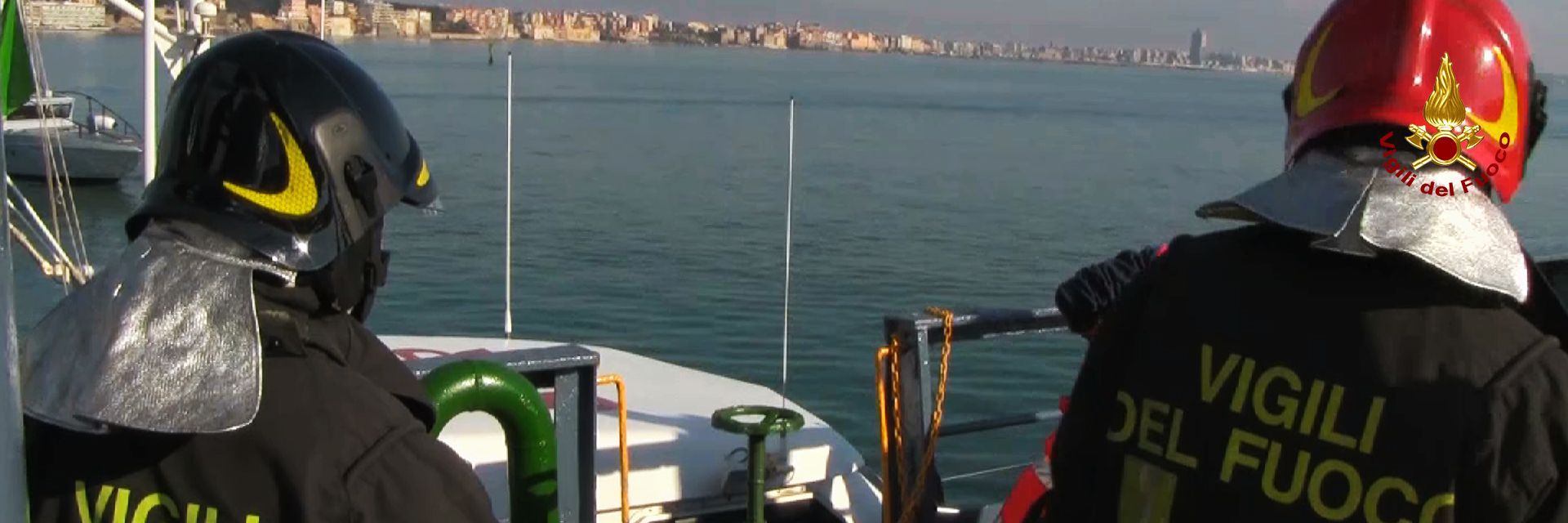 Roma, esercitazione antincendio al Porto di Anzio