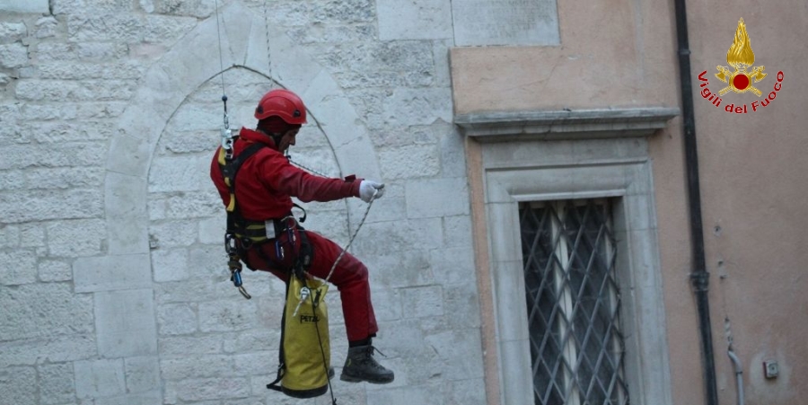 Macerata, recuperata la cassaforte comunale dal Palazzo dei Priori a Visso