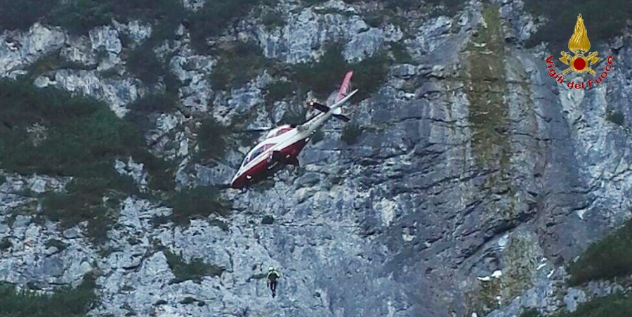 Venezia, doppio intervento di soccorso per l'equipaggio dell'elicottero "Drago 81"