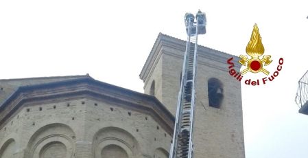 Ancona, messa in sicurezza della Torre campanaria di Osimo