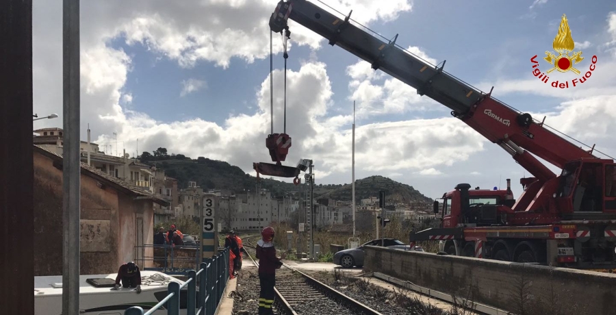 Ragusa, recupero vettura ed camper nel comune di Scicli