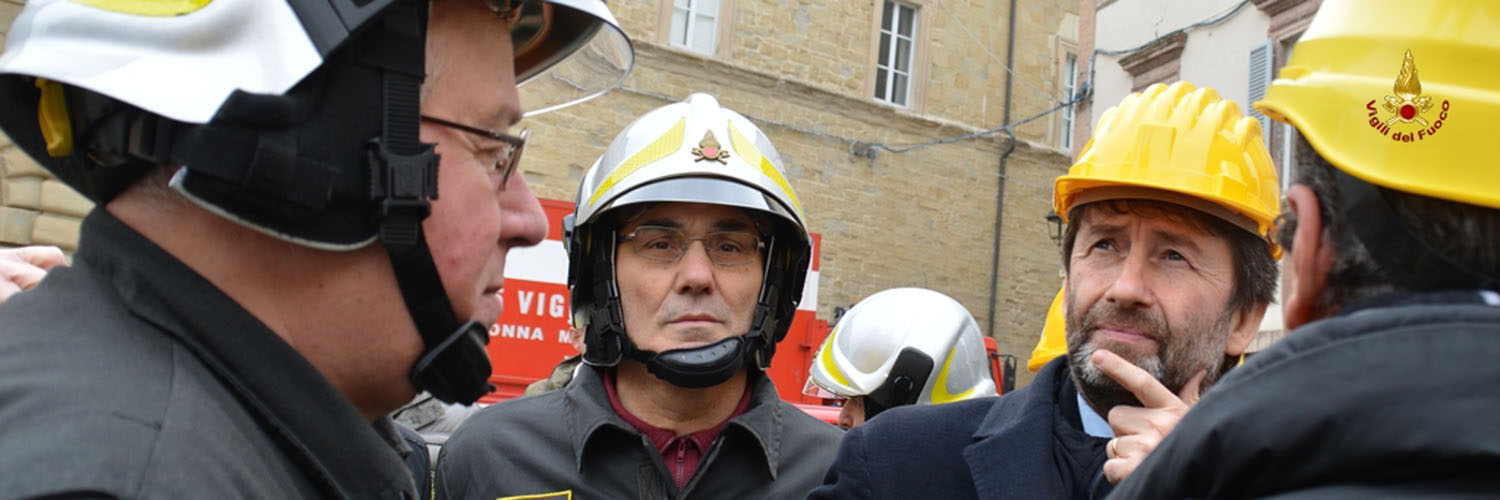 Il ministro Franceschini a Camerino per visionare le opere d'arte salvate dai Vigili del Fuoco