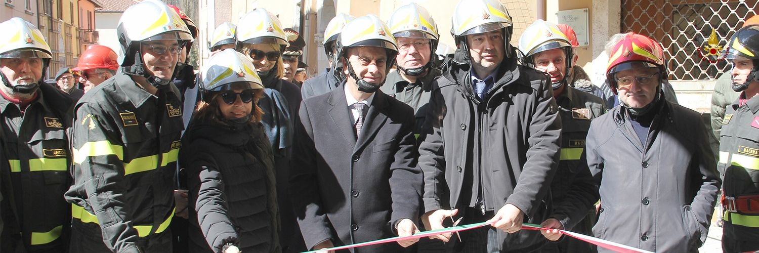 Macerata, inaugurazione della nuova base logistica dei Vigili del fuoco di Visso
