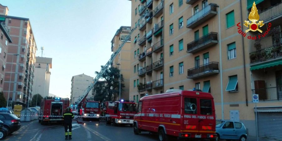 Firenze, incendio in un appartamento
