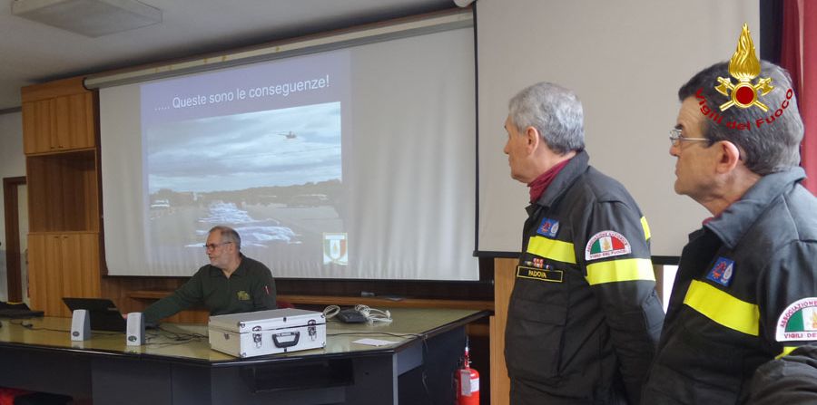Padova, studenti liceali incontrano i Vigili del fuoco