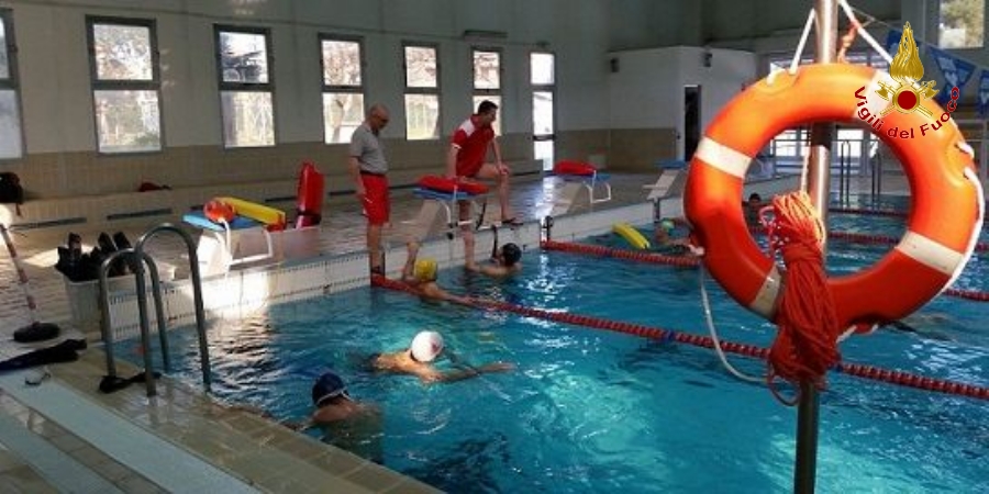 Livorno, concluso il corso per il con seguimento del brevetto di salvamento nuoto