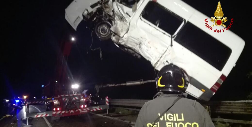 Vicenza, grave incidente stradale nella notte lungo la statale Romea