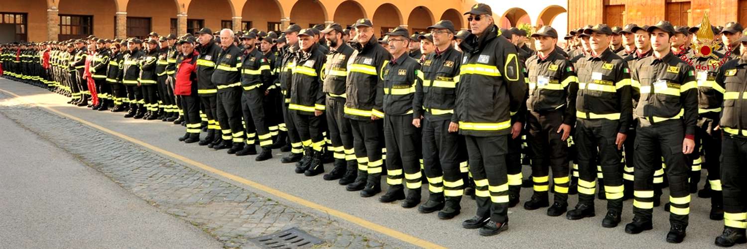 Il Capo del Corpo Nazionale dei Vigili del fuoco, ing. Gioacchino Giomi in visita alle Scuole Centrali Antincendio