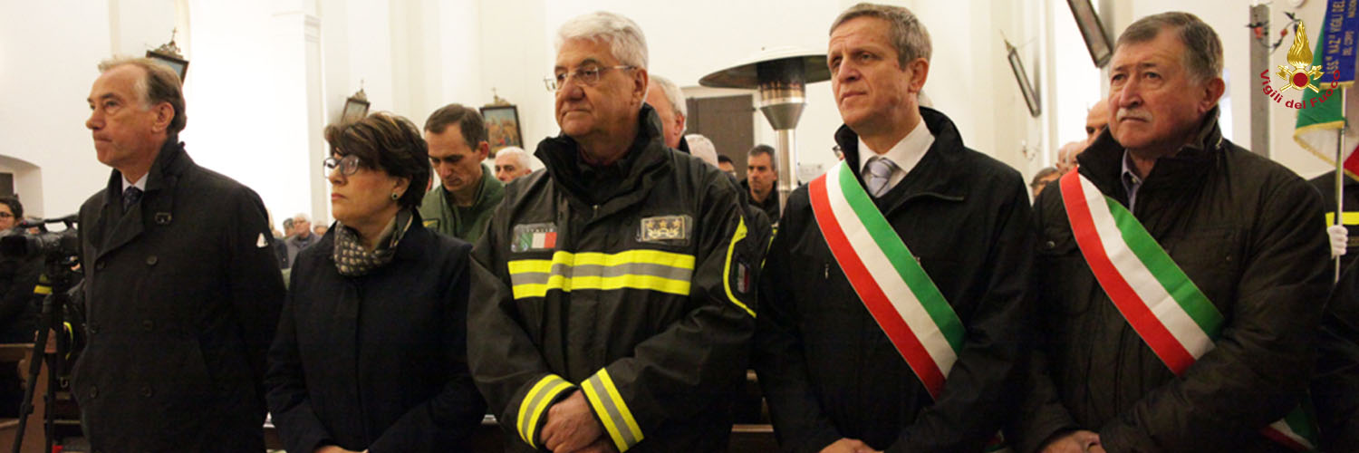 Cerimonia commemorativa a 40 anni dall'incidente aereo che costo la vita a 4 Vigili del fuoco