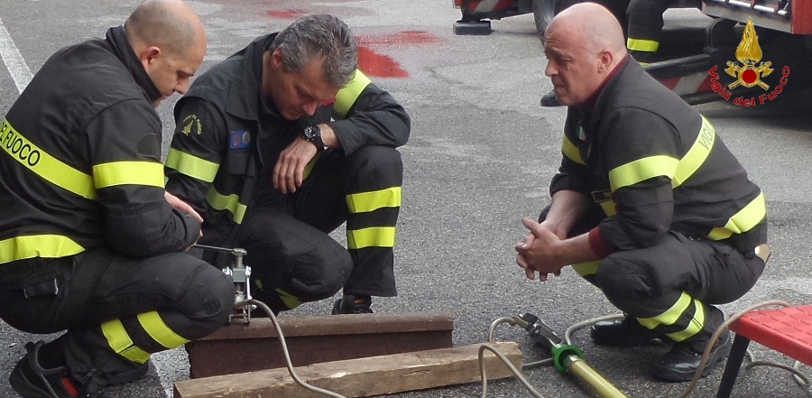 Padova, testata la procedura operativa per interventi su mezzi monorotaia e gomma alimentati da energia elettrica