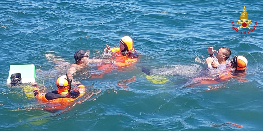 Palermo, soccorso in mare