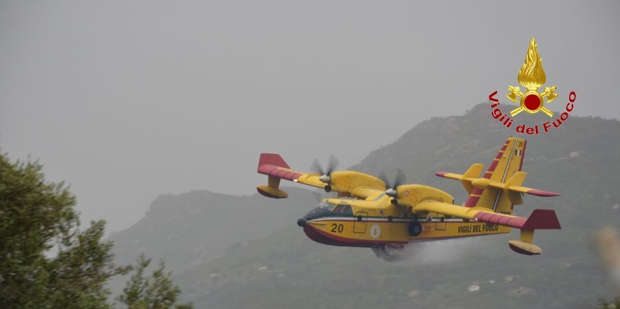 Palermo, incendio sottobosco a Cefalù