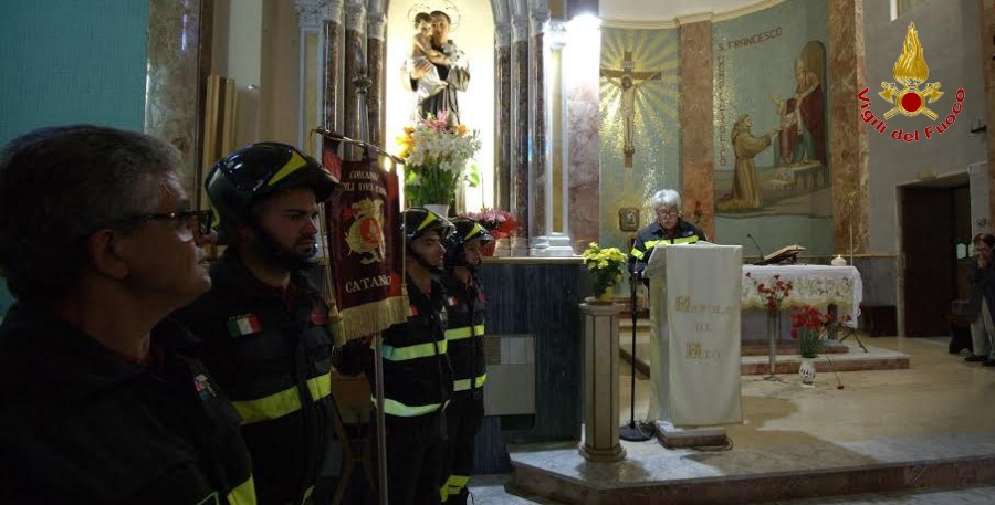 Catanzaro, celebrata la prima "Giornata della memoria" in ricordo dei Vigili del fuco scomparsi