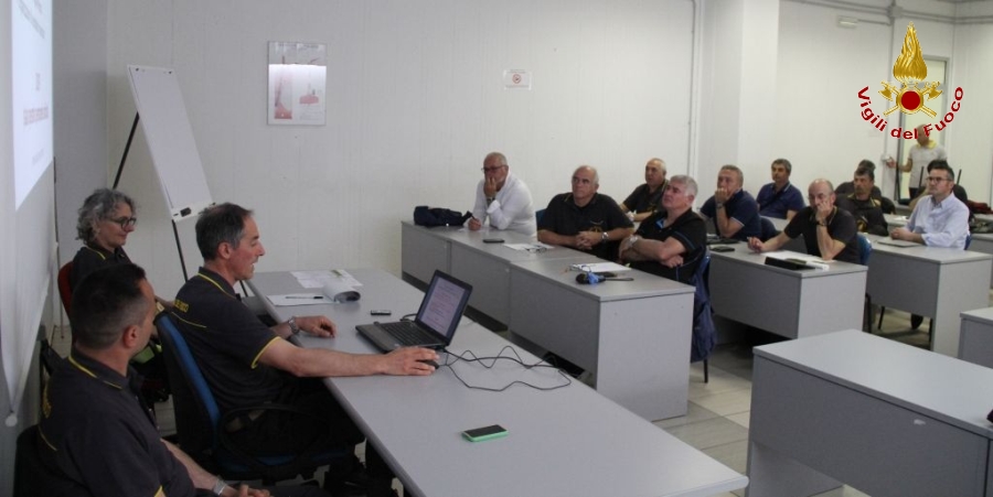 Ancona, seminario informativo sulle tecniche di spegnimento in ambito boschivo