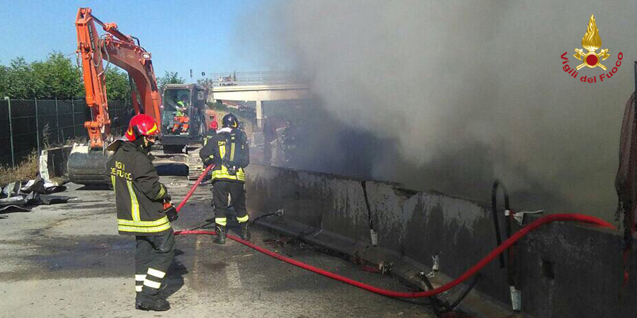 Firenze, incendio in autostrada