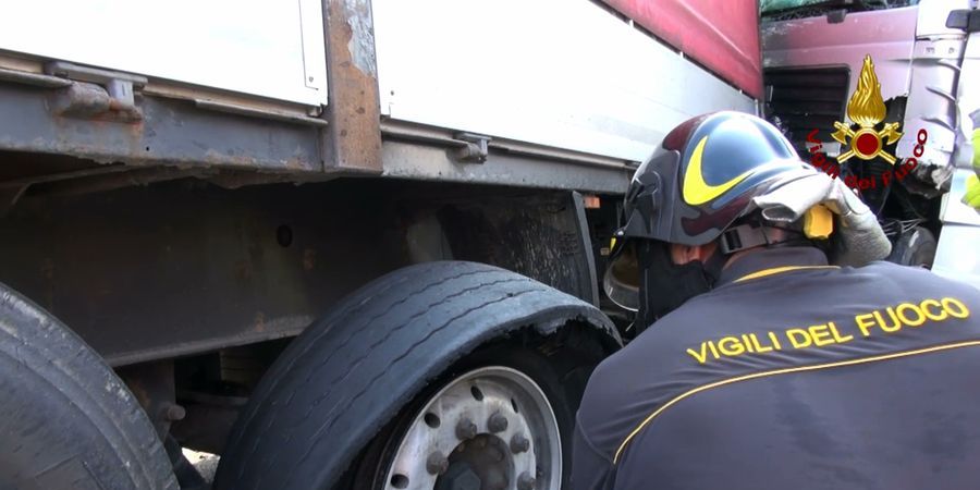 Bologna, incidente stradale sulla A14