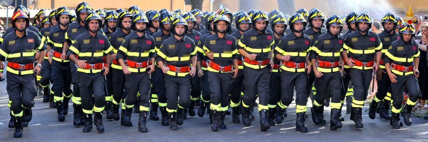 Scuole Centrali Antincendi, giurano gli allievi Vigili del fuoco dell'80 corso