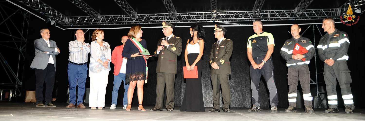 Premiati i Vigili del fuoco al Bolgheri Festival di Livorno