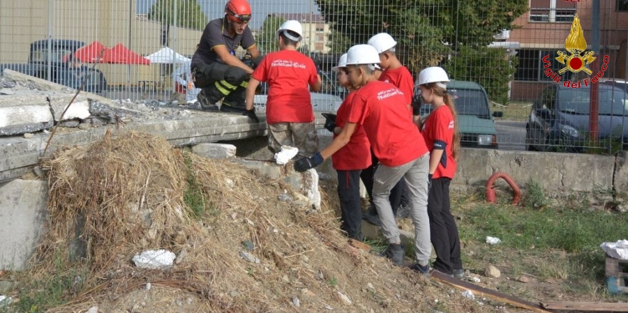 Firenze, manifestazione "Anch'io sono la Protezione Civile"