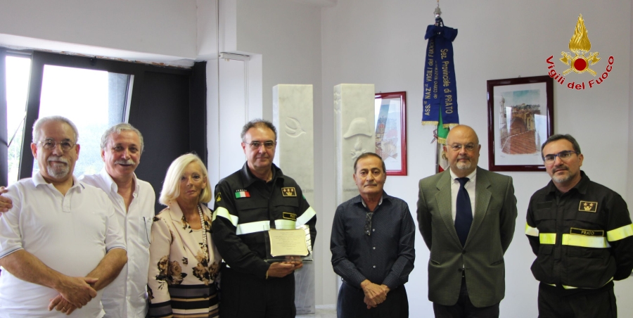 Prato, visita al Comando degli ex alunni dell'Istituto "F. Datini"