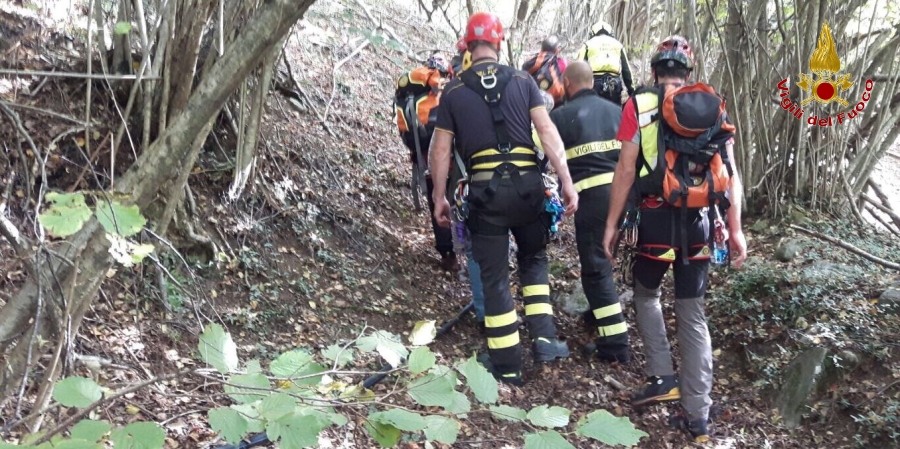Varese, soccorse tre persone sul Monte S. Michele