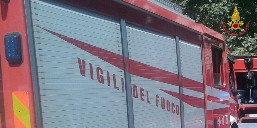 Roma, fiamme e fumo in un tunnel, chiusa stazione metro di Vittorio Emanuele