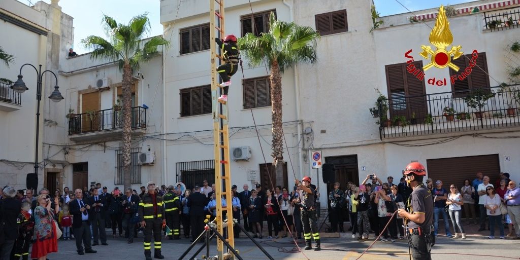 Palermo, conclusa giornata "Pompieropoli" in piazza a Terrasini