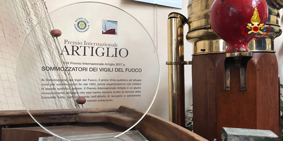 Lucca, assegnato il premio Artiglio-Edizione 2017 ai Vigili del fuoco