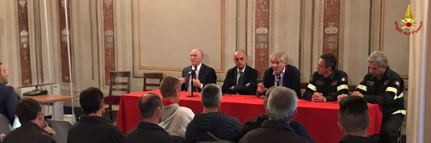 Perugia, il sottosegretario Bocci incontra i volontari del distaccamento Vigili del Fuoco di Città della Pieve