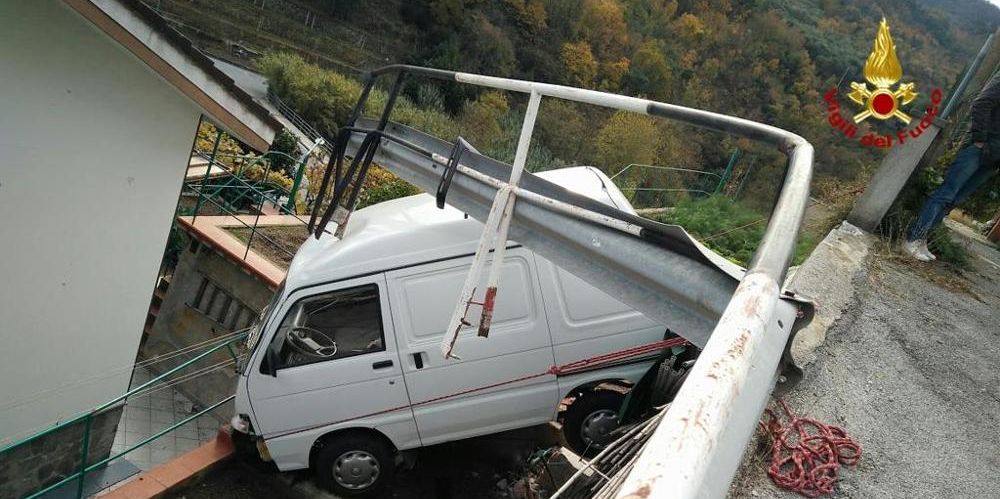 Savona, incidente stradale nel comune di Quiliano