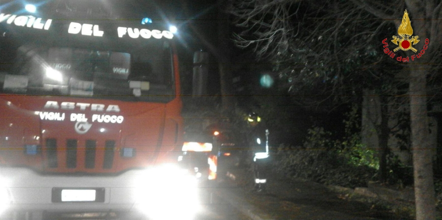 Roma, incidente stradale in zona Torrino