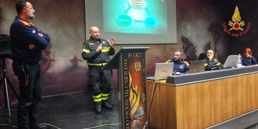Torino, organizzati una serie di incontri sulla gestione della lotta agli incendi boschivi