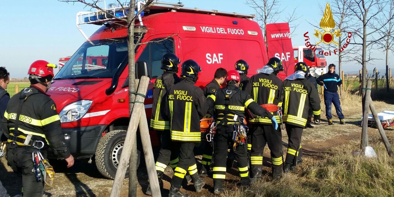 Bologna, soccorso operaio infortunatosi in cantiere a Castel San Pietro