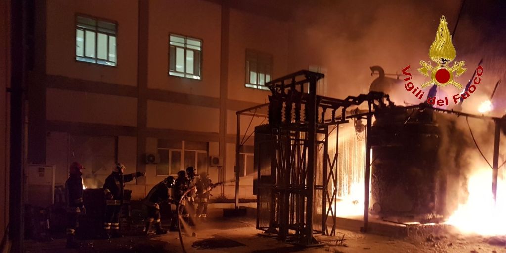 Catania, incendio trasformatore da 150.000 V nella Centrale Enel