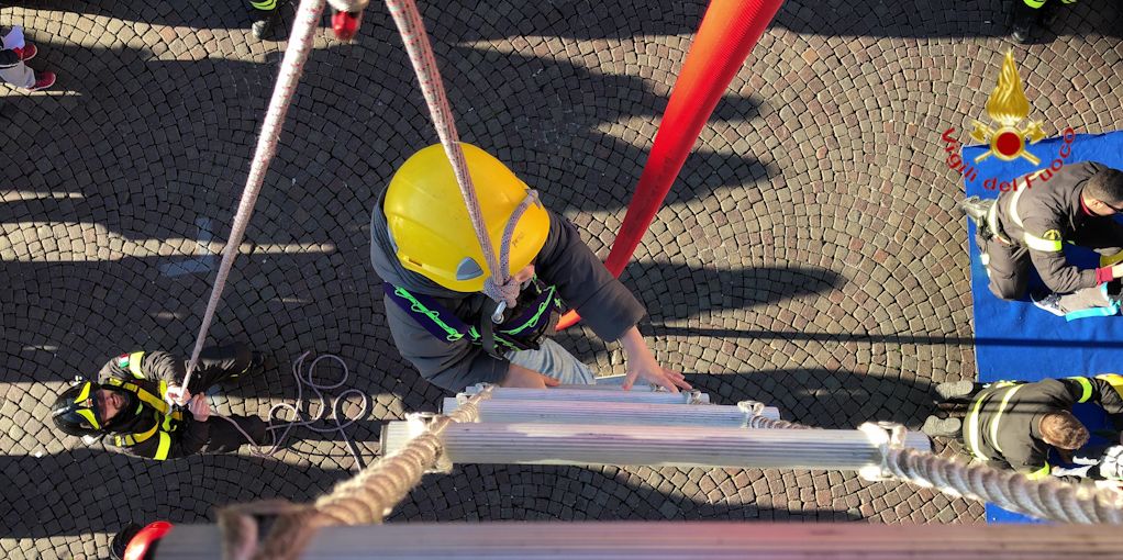 Verona, i Vigili del fuoco hanno partecipato alla 28° Edizione raccolta fondi Telethon
