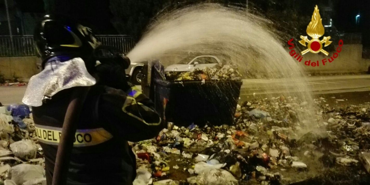 Sono stati 519 gli interventi dei Vigili del fuoco per i festeggiamenti di Capodanno. In diminuzione rispetto allo scorso anno