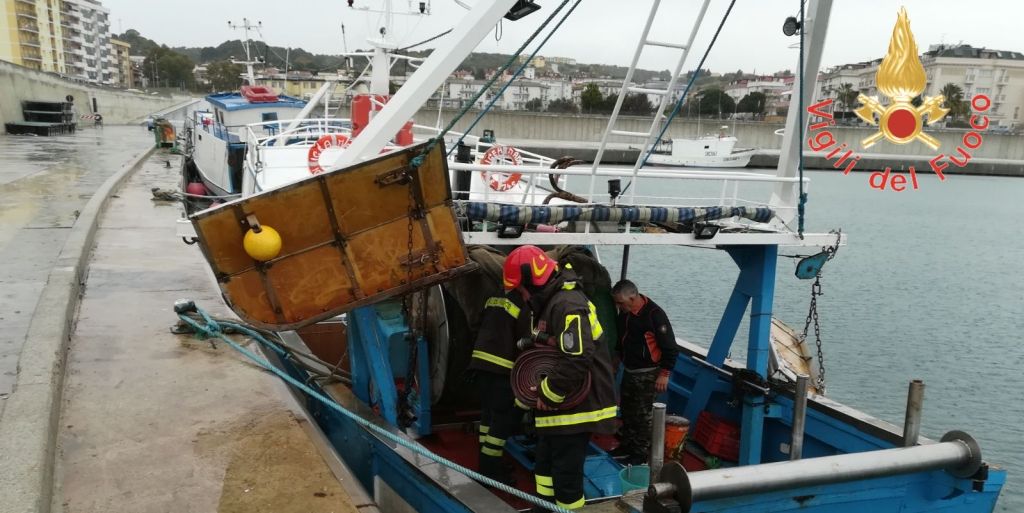 Catanzaro, numerosi interventi dei Vigili del fuoco a causa del maltempo