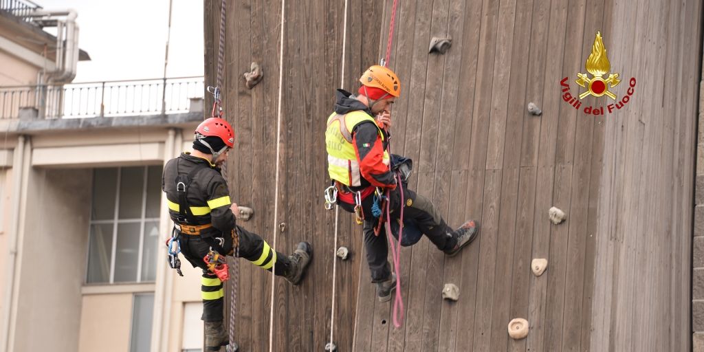 Genova, attività addestrativa congiunta SAF - Soccorso Alpino CNSAS
