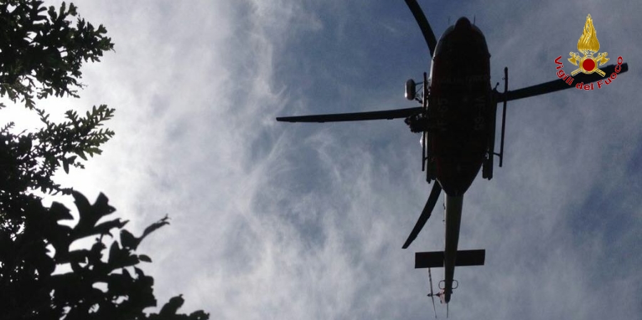 Genova, soccorso a persona ferita in località Madonna della Guardia