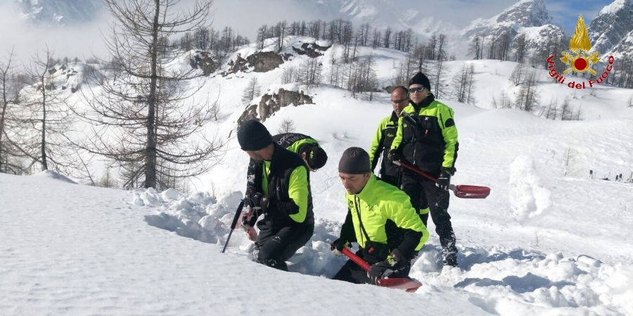 Varese, concluso addestramento per gli specialisti SAF 2B elisoccoritore della regione Lombardia