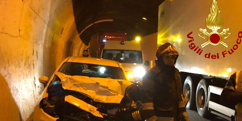 La Spezia, incidente stradale sulla "A.12"