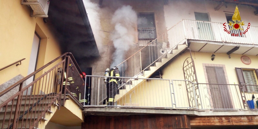 Varese, incendio appartamento nel comune di Lonate Pozzolo