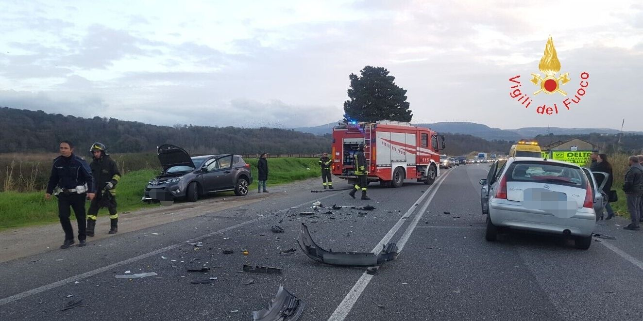 Catanzaro, incidente stradale nel comune di Lamezia Terme