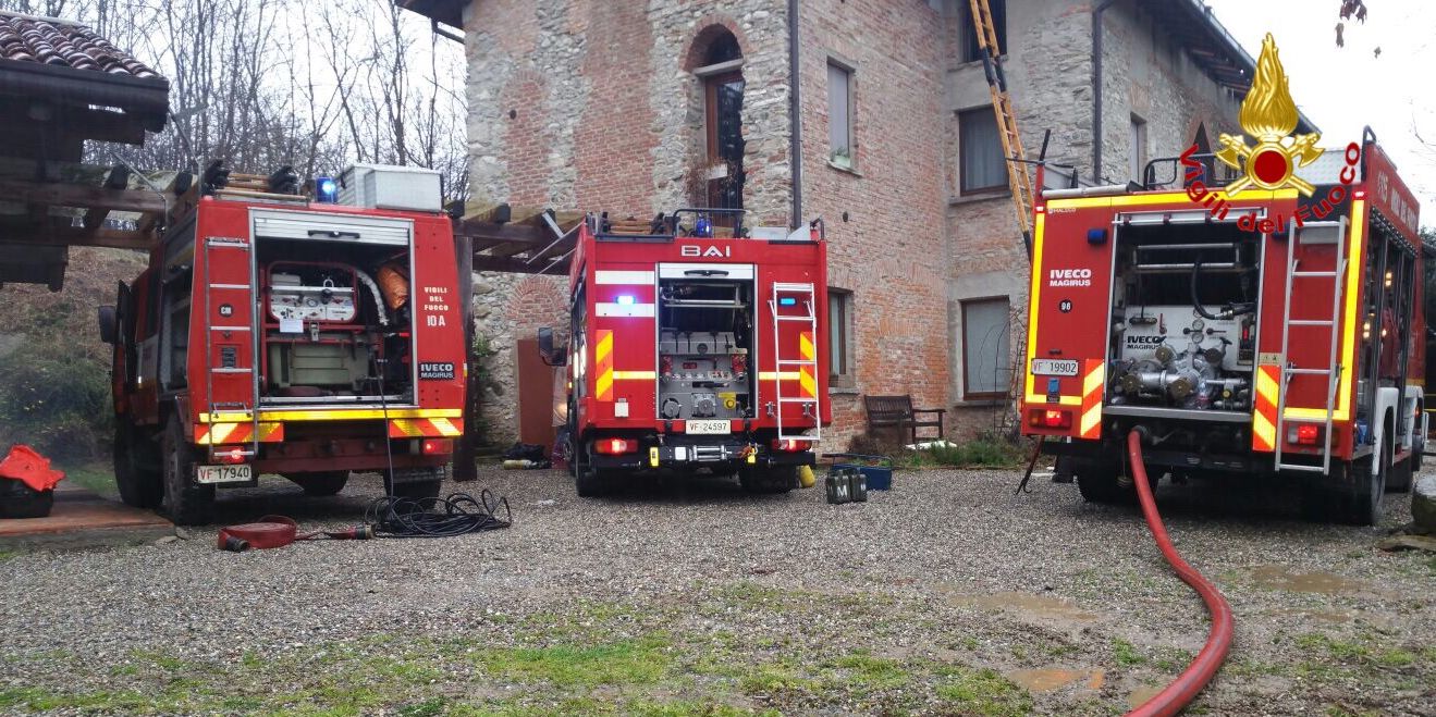 Varese, due interventi dei Vigili del fuoco sul territorio