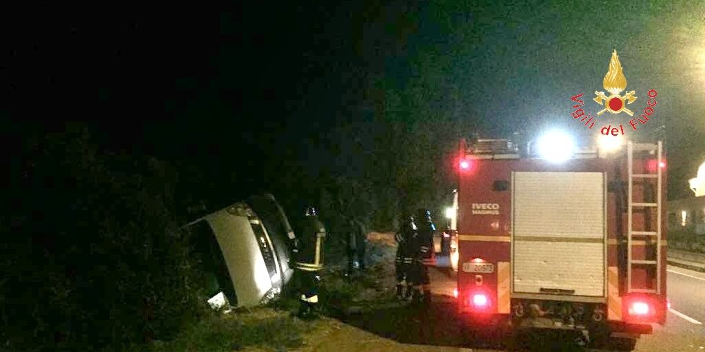 Catanzaro, due incidenti stradali sulla "SS.106"