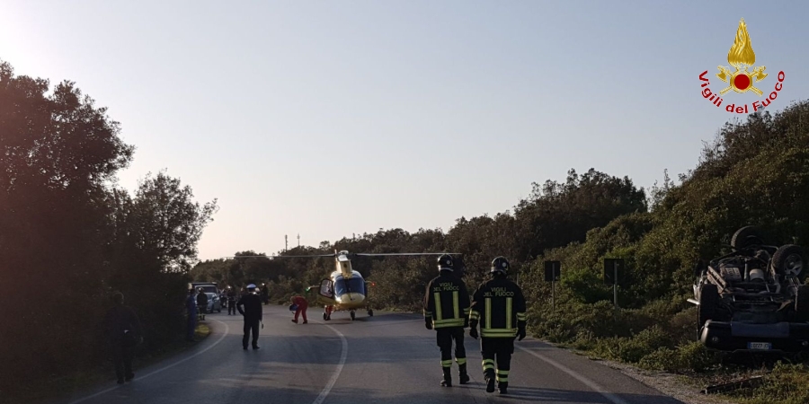Roma, incidente stradale sulla Ostia - Torvaianica