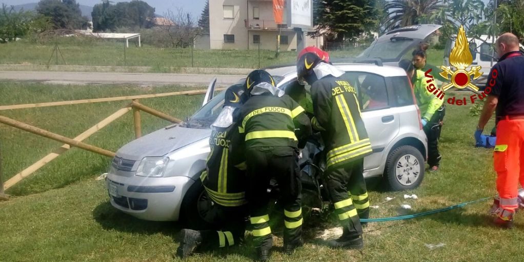 Ancona, incidente stradale nel comune di Loreto