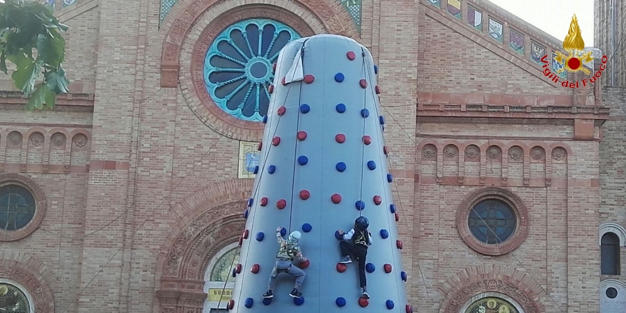Macerata, si é svolta a Treia la manifestazione "Pompieropoli"